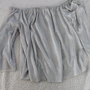 EUC Off the Shoulder Shift Blouse